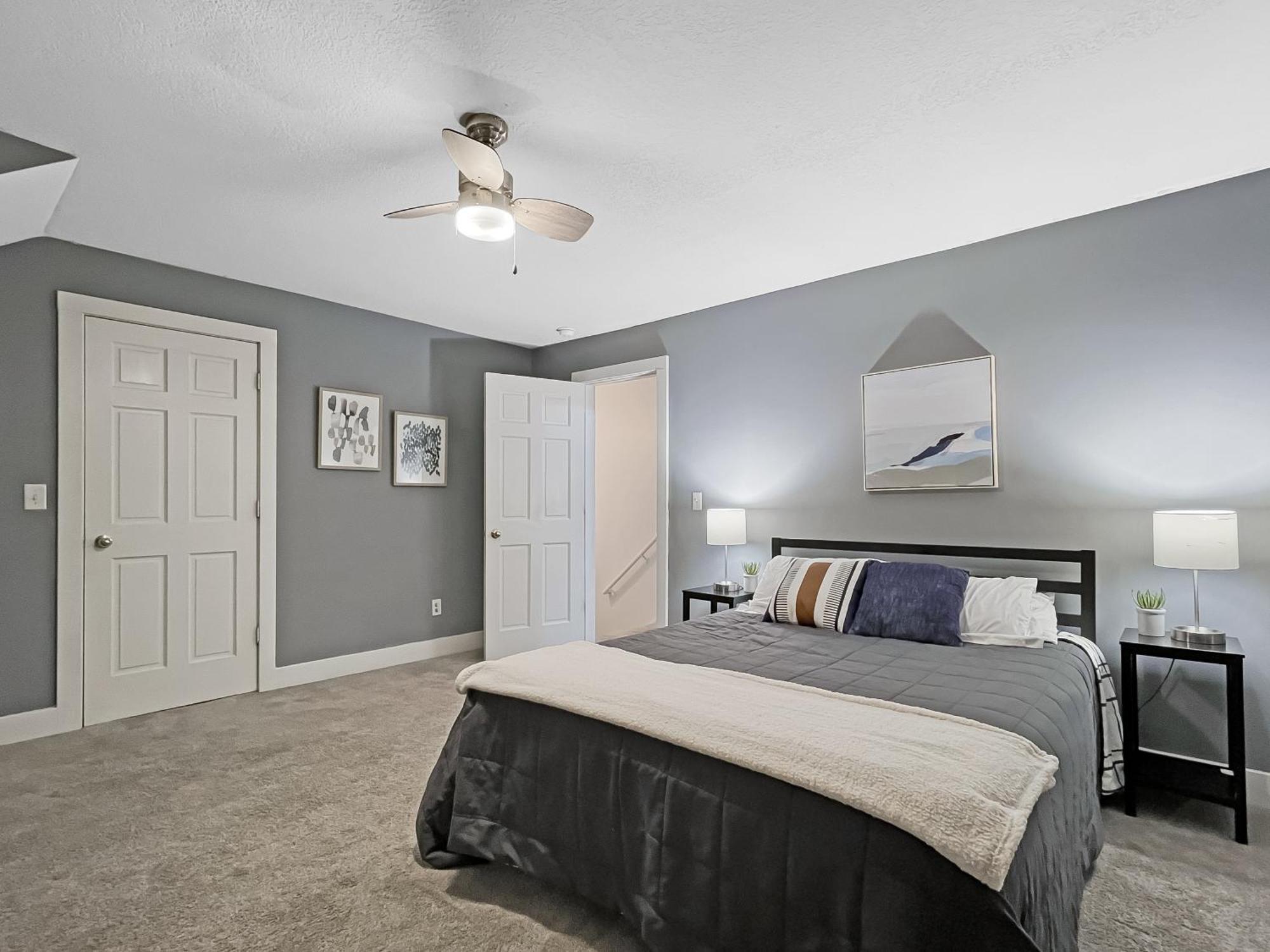 Villa Chic 2Br Duplex Free Parking Near Hospitals Des Moines Exterior foto